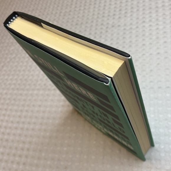 I’M STILL HERE: BLACK DIGNITY IN WORLD MADE FOR WHITENESS Austin Channing Brown - Picture 8 of 8